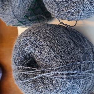 Slate blue cashmere yarn item# 105